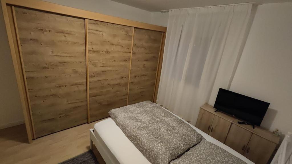 Ferienwohnung-Monteurwohnung Berta, 3 Personen In Kleve, Zentrale Lage Kleve  Bagian luar foto